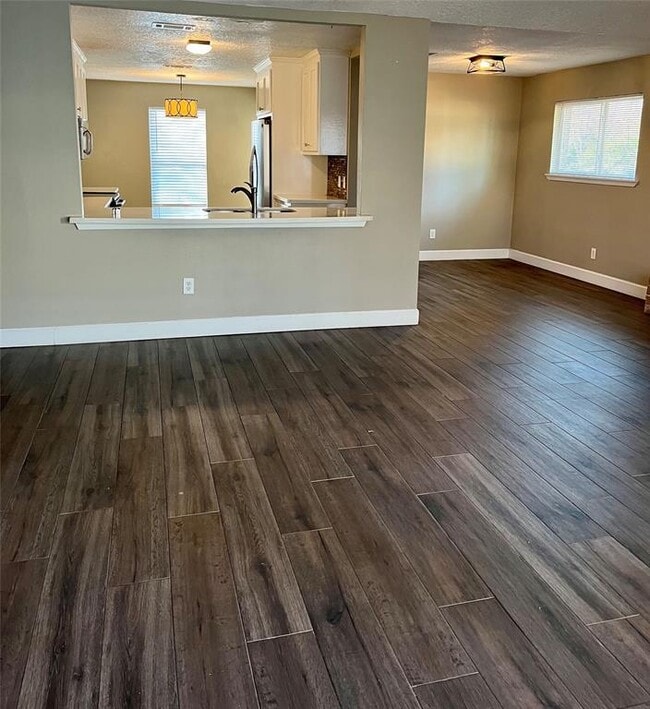 Foto del edificio - 29022 Cherrywood Ln