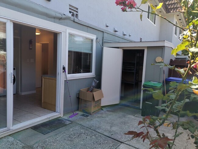 Foto del edificio - 4411 Seminole Way