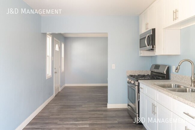 Building Photo - 4446 G St