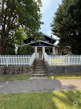 Building Photo - 2906 N 21st St