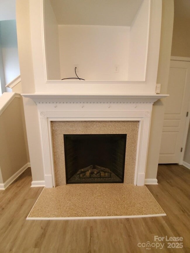 Foto del edificio - 12676 Persimmon Tree Dr