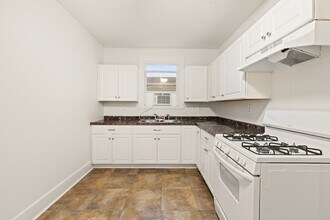 Building Photo - 4728 Avenue R 1/2