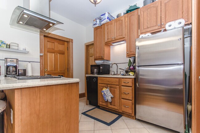 Kitchen - 97 Myrtle St