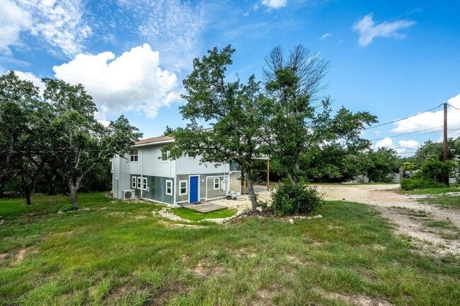 Building Photo - 10011 Little Creek Cir