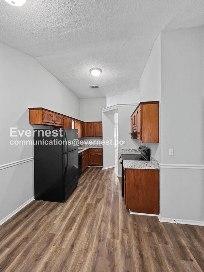 Building Photo - 7625 Iris Dr