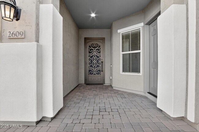 Foto del edificio - 2609 E Stacey Rd