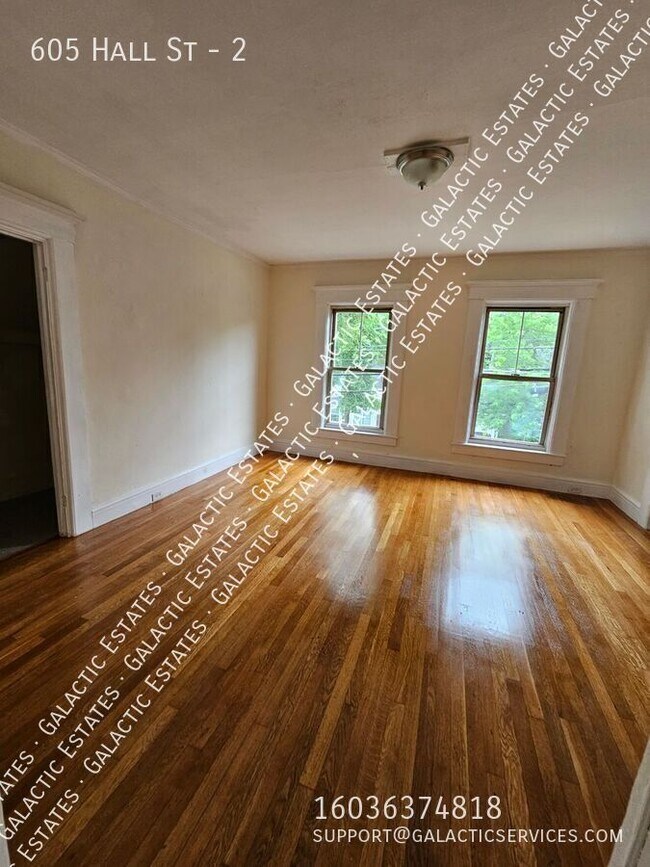 Foto del edificio - 605 Hall St