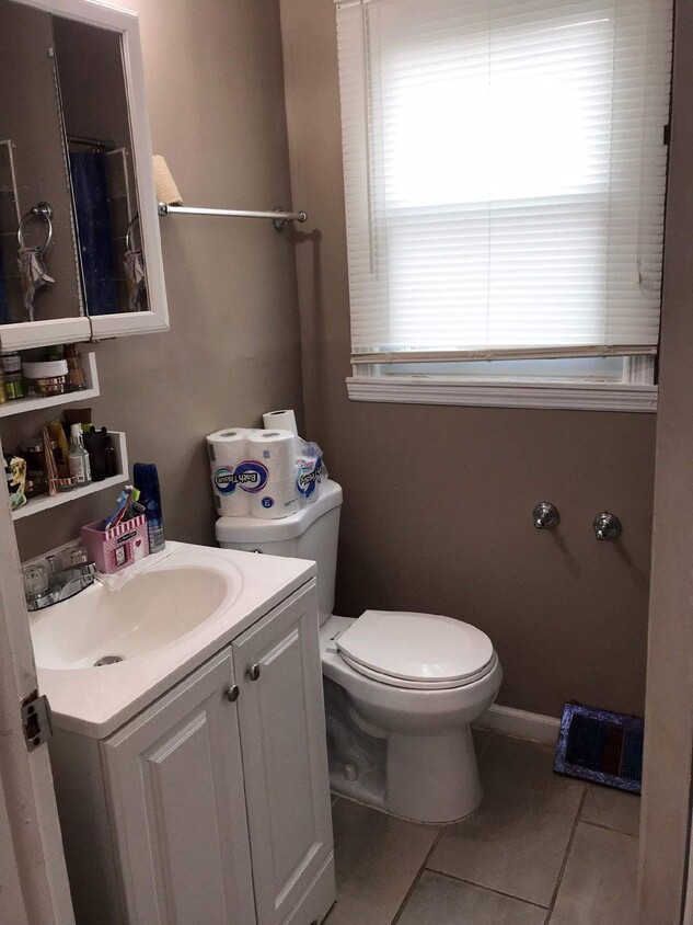Foto principal - 920 Ridgeway St