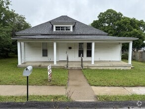 Building Photo - 575 Limestone Ave