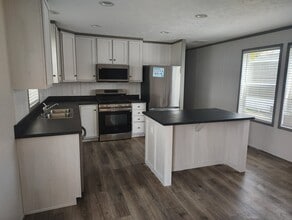Building Photo - 5168 Champagne Dr