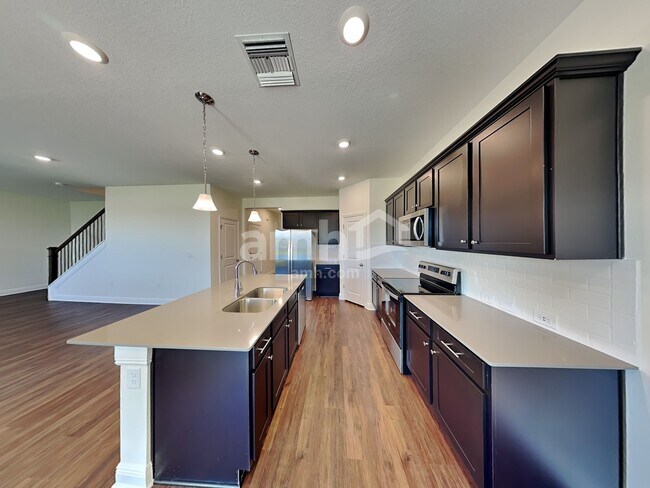 Foto del edificio - 14609 Cedar Ml Dr