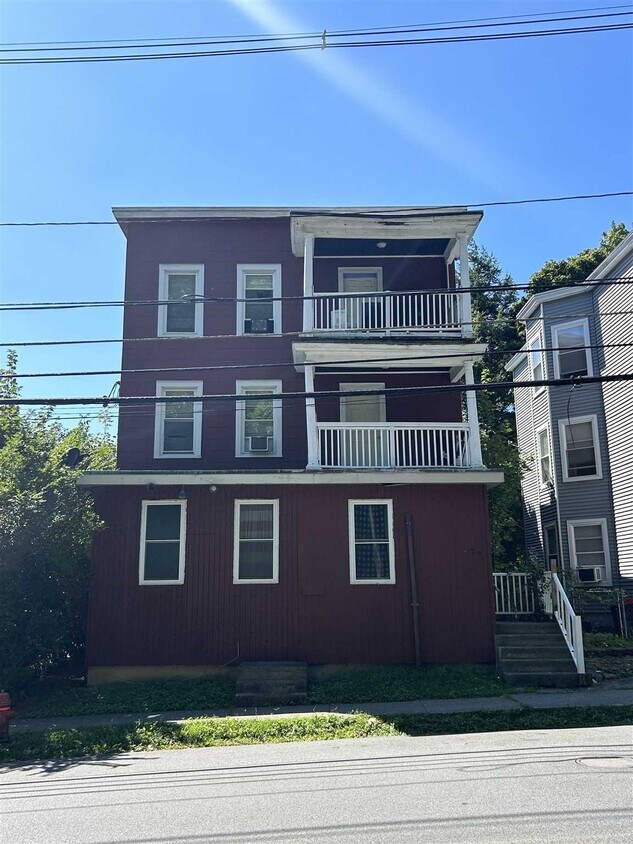 174 South Ave Unit 2, Poughkeepsie, NY 12601 Room for Rent in