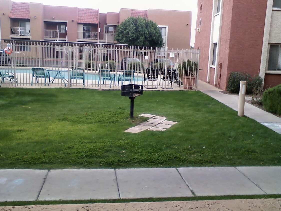 Photo - 16602 N 25th St (Phoenix, AZ)