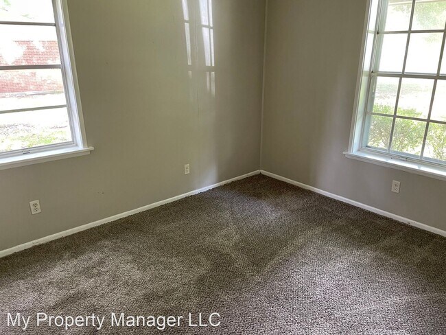 Building Photo - 3 br, 1.5 bath House - 2606 Lola Lane