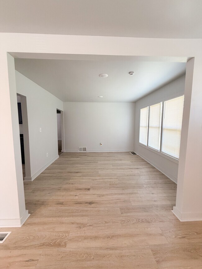 Foto del edificio - 13395 Maiden St