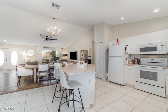 Foto del edificio - 879 Rue Labeau Cir