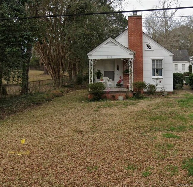 Foto del edificio - 2028 Ridge Ave