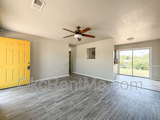 Photo - 2701 Yorkshire Ave House