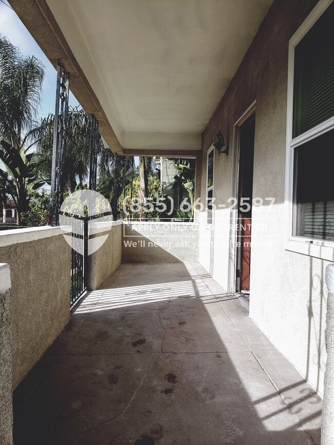Foto del edificio - 1120 W 6th St