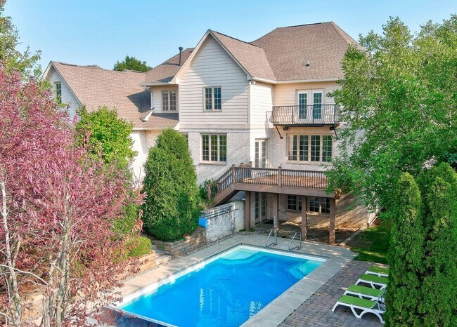 Foto del edificio - 13821 Foxdale Lake Dr