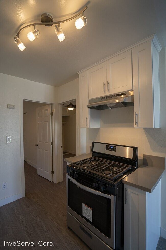 Foto del edificio - 1611-1613 Stanton Pl