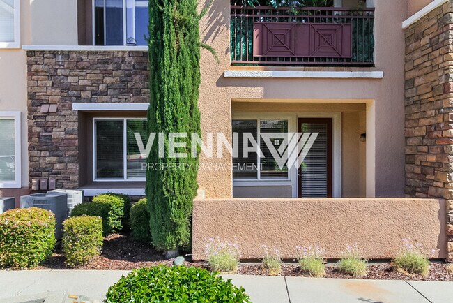 Foto del edificio - 1501 Secret Ravine Pkwy