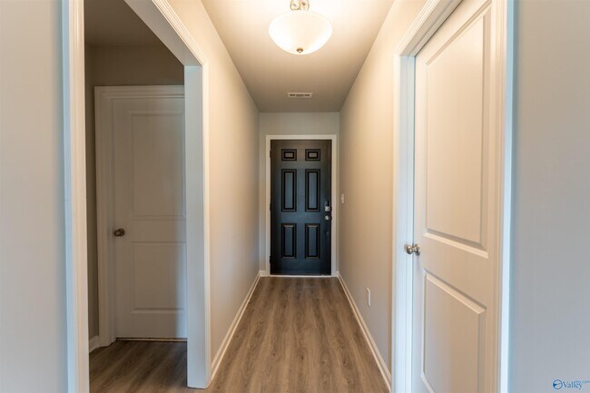 Foto del edificio - 118 Ocean Springs Ave