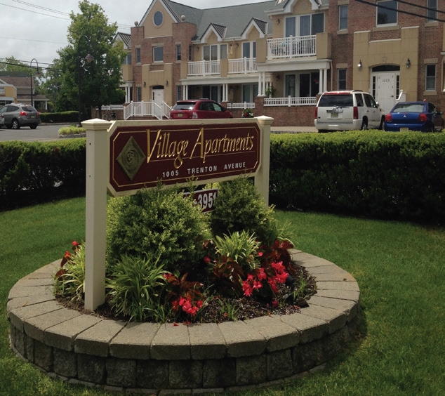 Building Photo - Village Apartments