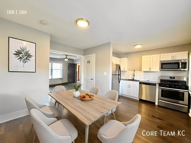 Foto del edificio - 217 E 46th St