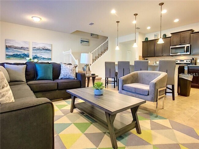 Foto del edificio - 8811 Geneve Ct