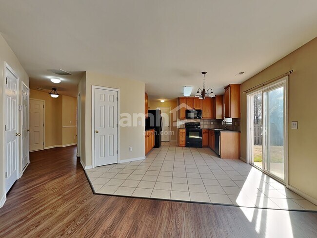 Foto del edificio - 4 Comesee Ct