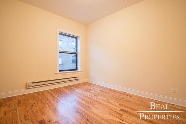 Foto del edificio - 1 bedroom in CHICAGO IL 60657