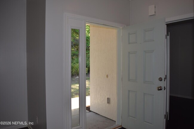Building Photo - 247 Amistad Dr