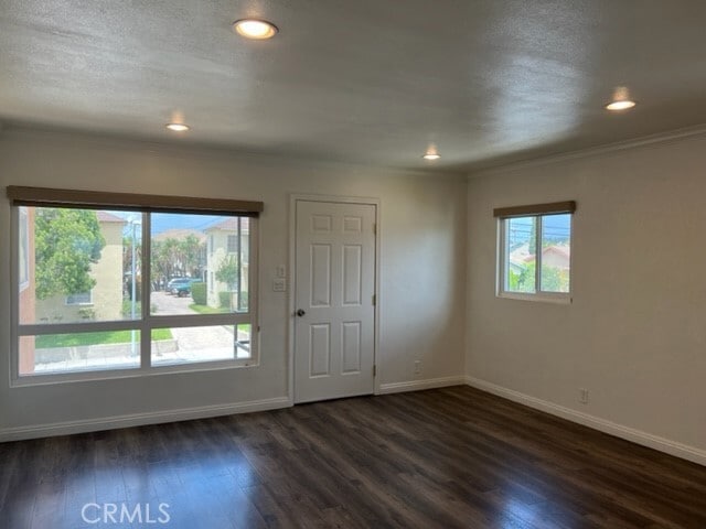 Building Photo - 912 S Olive Ave