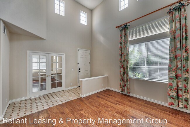 Building Photo - 5 br, 3 bath House - 27817 Amberwood Lane