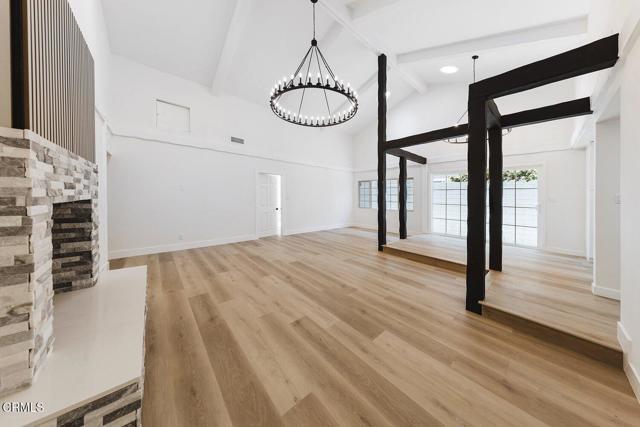 Foto del edificio - 19314 Valerio St