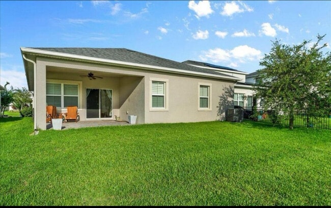 Building Photo - 5435 Estero Loop
