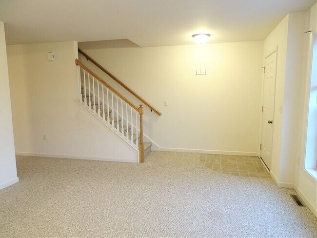 Building Photo - 203 Ammon Ave