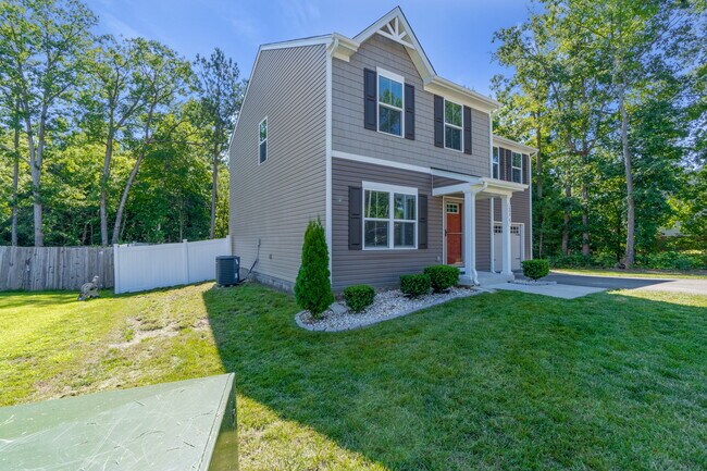 Building Photo - 20967 Hampton Ave