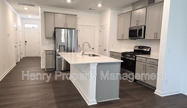 Building Photo - 3103 Vitner Dr