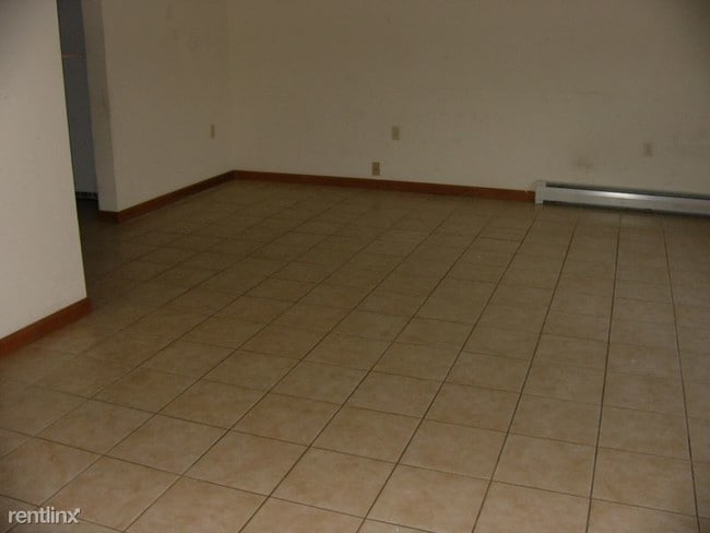 Building Photo - 109 Dominic Cir
