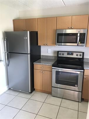Foto del edificio - 2874 Somerset Park Dr