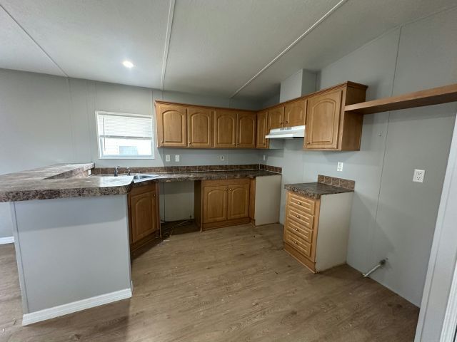 Foto del edificio - 1823 Morehead Ave