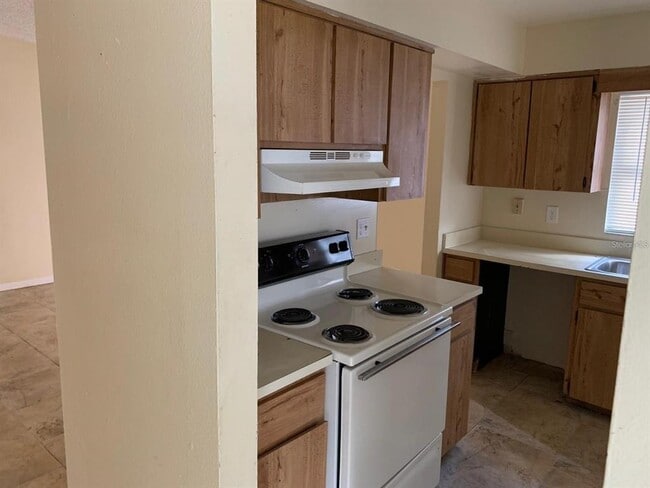 Building Photo - 2556 Chestnut Woods Dr