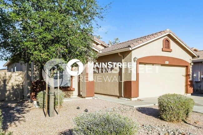 Building Photo - 3 Bedroom Pet-Friendly Home in TOLLESON, AZ with Main Street Renewal