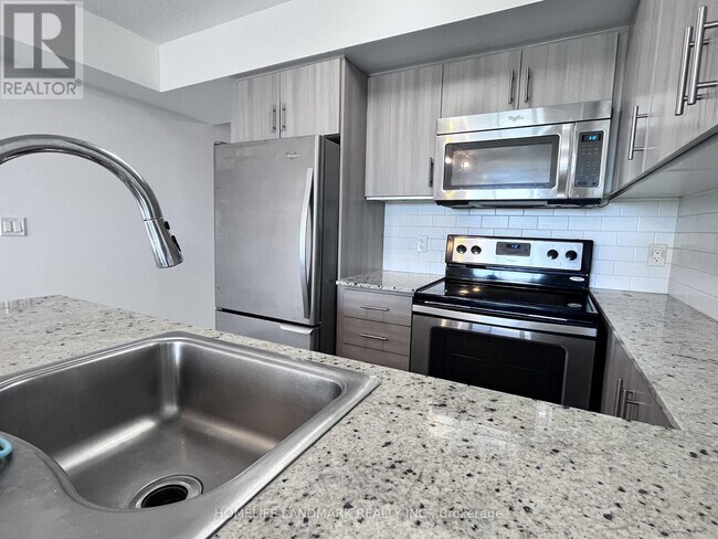 Building Photo - 185 Bonis Ave