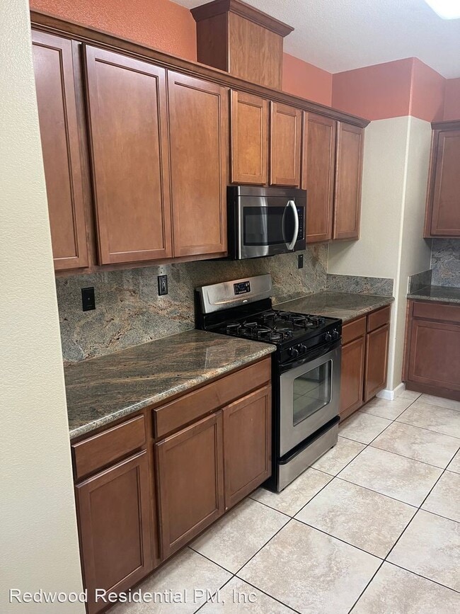 Building Photo - 3 br, 3 bath House - 2408 Tedeschi Drive