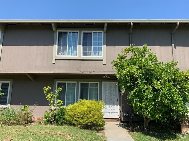 Building Photo - 2126 Rio Barranca Ct
