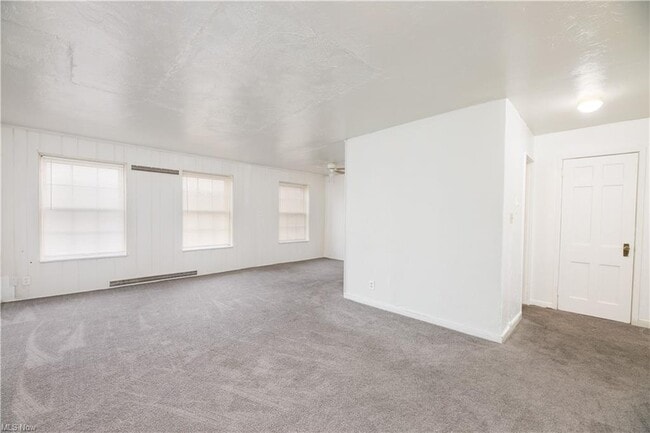 Building Photo - 14603 Milverton Rd