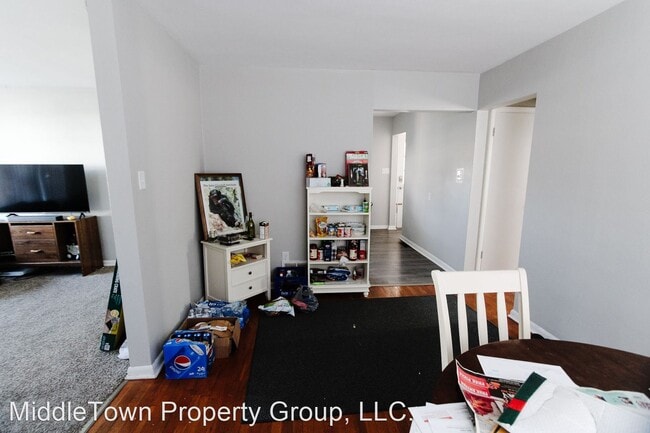 Building Photo - 2 br, 1 bath House - 921 W. Neely Ave